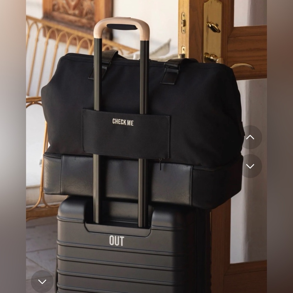 BEIS Weekender Bag - Picture 6 of 11